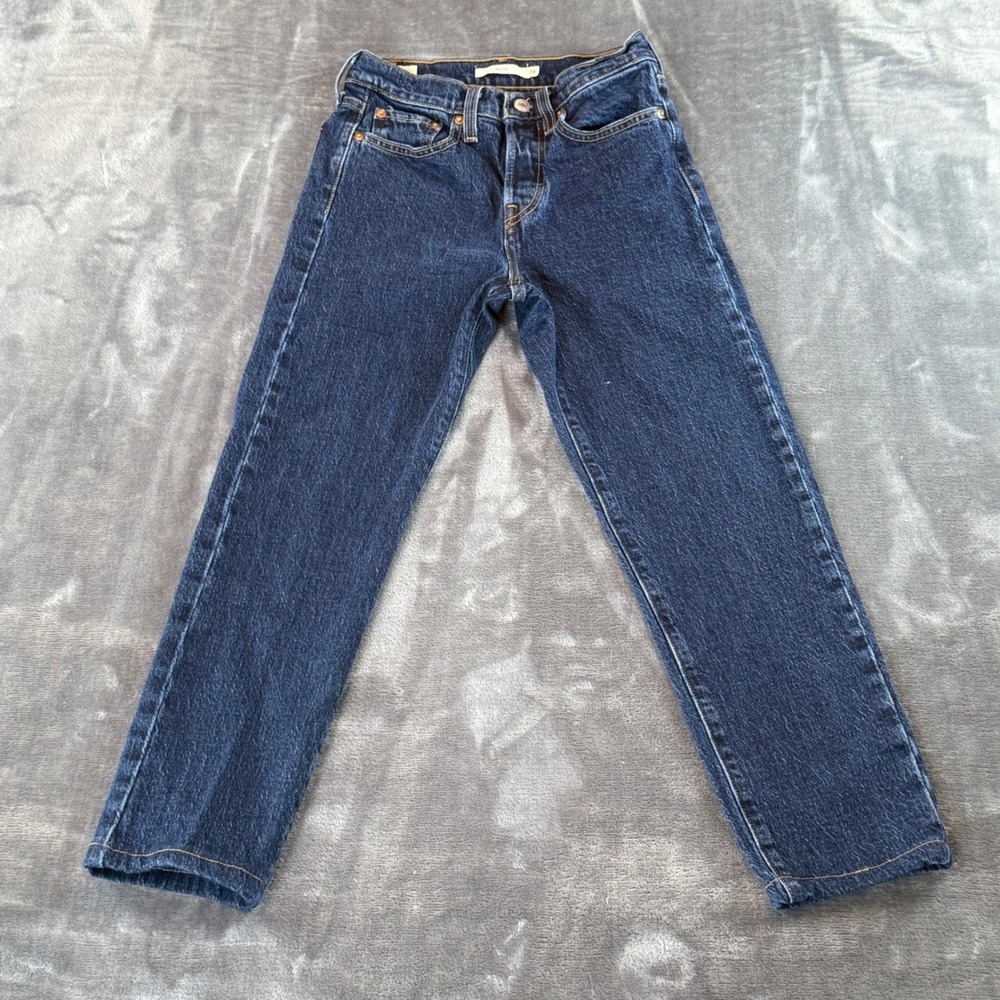 Levi's Premium Women's Jeans Wedgie Size 24 Straight Leg‎ Mid Rise Dark Wash